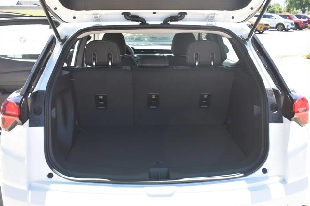 2027 Chevrolet Bolt LT FWD