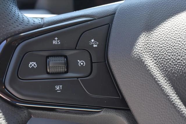 2027 Chevrolet Bolt LT FWD