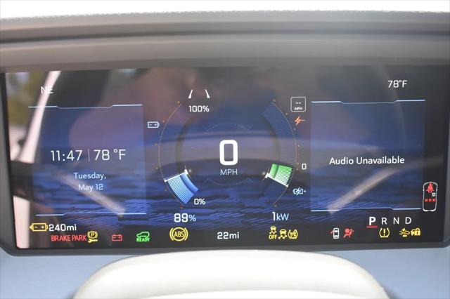 2027 Chevrolet Bolt LT FWD