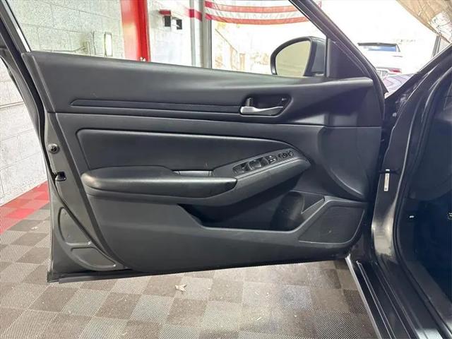 2022 Nissan Altima S FWD