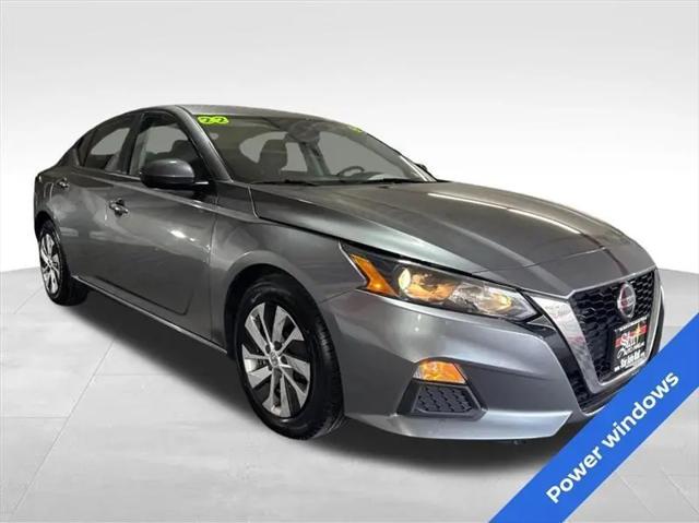 2022 Nissan Altima S FWD