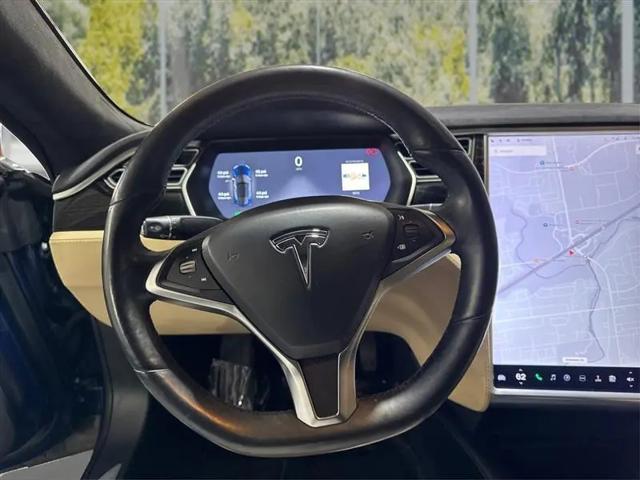 2016 Tesla Model S 90D