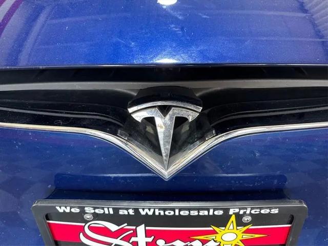 2016 Tesla Model S 90D