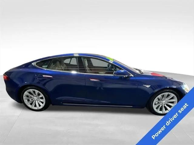 2016 Tesla Model S 90D