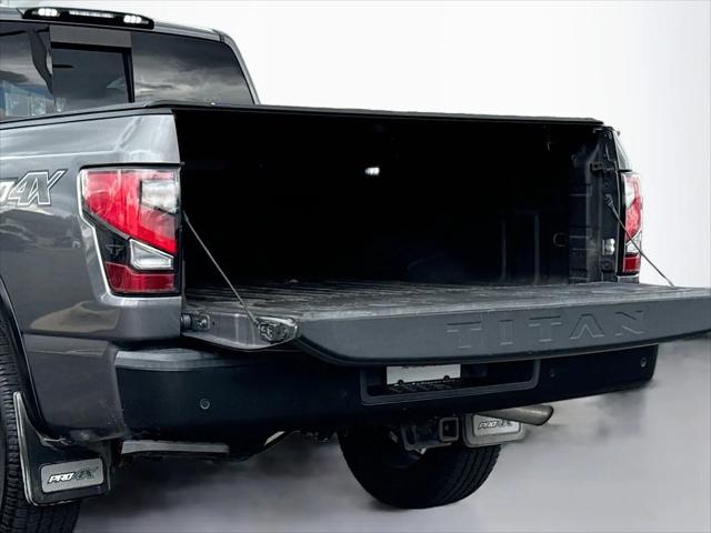 2020 Nissan Titan King Cab PRO-4X 4x4
