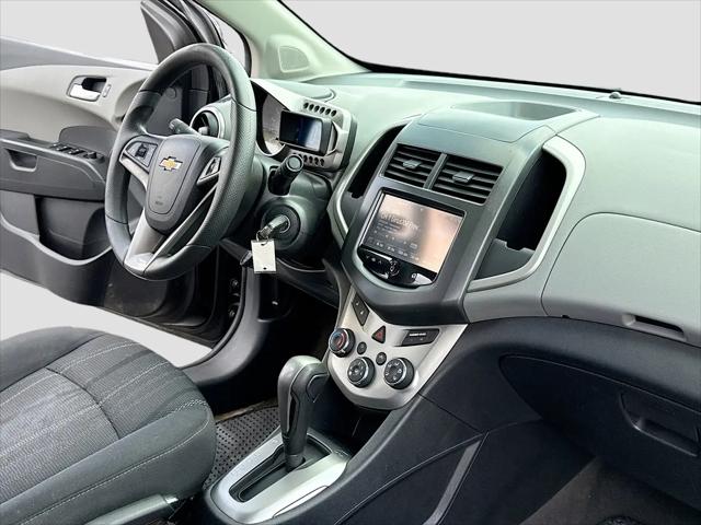 2015 Chevrolet Sonic LT Auto