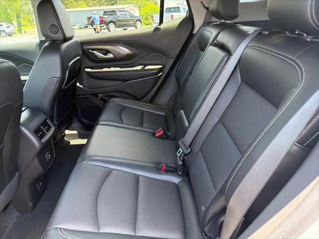 2024 GMC Terrain FWD SLT