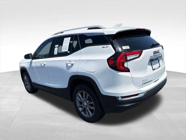 2024 GMC Terrain FWD SLT