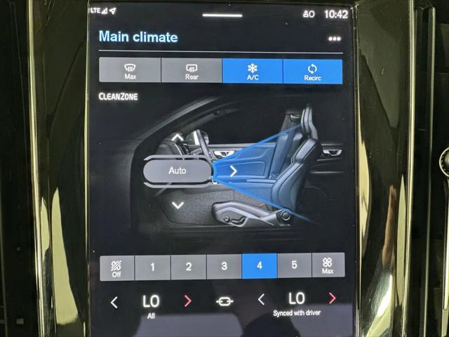 2023 Volvo S60 B5 Core Dark Theme