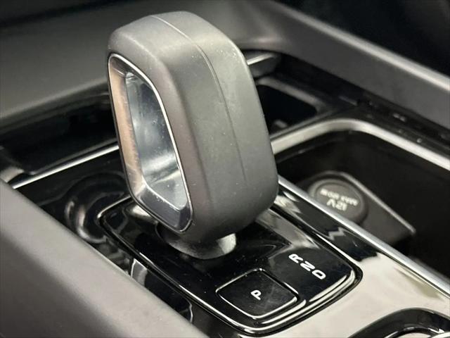 2023 Volvo S60 B5 Core Dark Theme