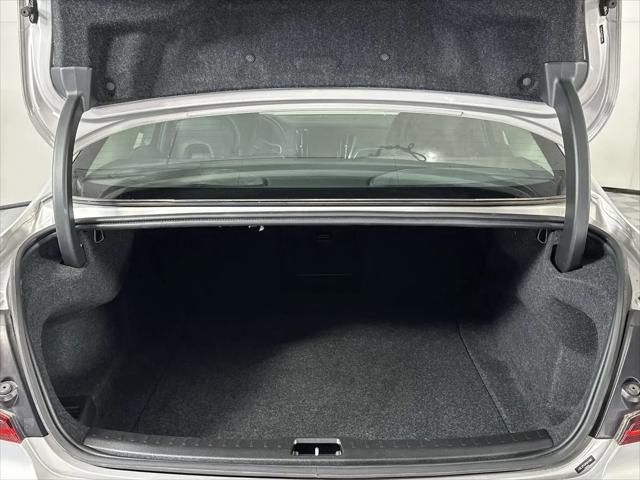 2023 Volvo S60 B5 Core Dark Theme