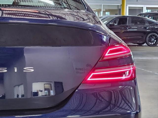 2023 Genesis G70 2.0T RWD