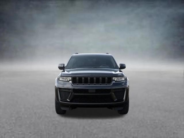 2026 Jeep Grand Cherokee L Altitude 4x2
