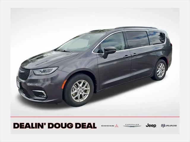 2022 Chrysler Pacifica Touring L for sale in Cheyenne, WY