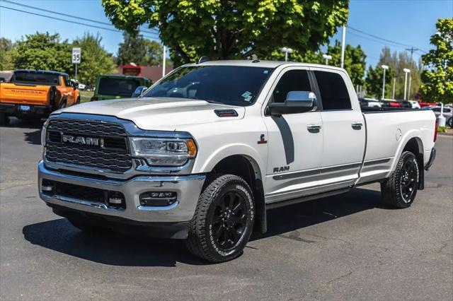 2022 Ram 3500 Limited Crew Cab 4x4 8' Box