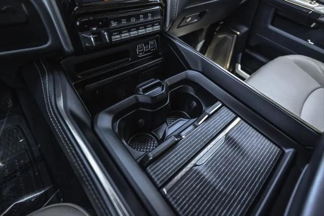 2022 Ram 3500 Limited Crew Cab 4x4 8' Box