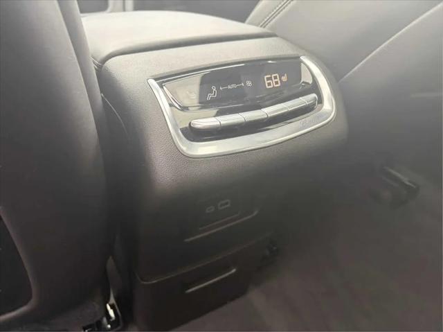 2025 Cadillac XT6 AWD Premium Luxury