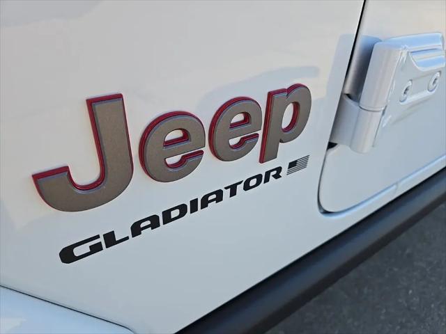 2026 Jeep Gladiator Sport