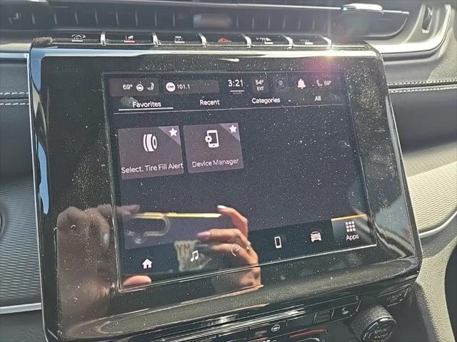 2026 Jeep Grand Cherokee L Altitude 4x4