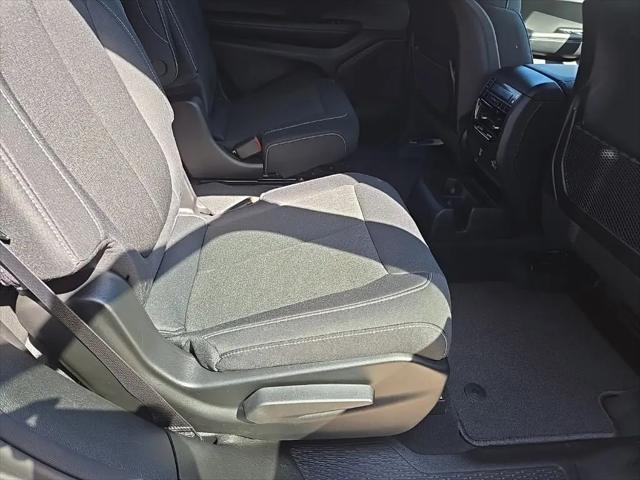 2026 Jeep Grand Cherokee L Altitude 4x4