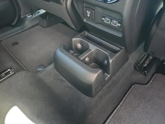 2026 Jeep Grand Cherokee L Altitude 4x4