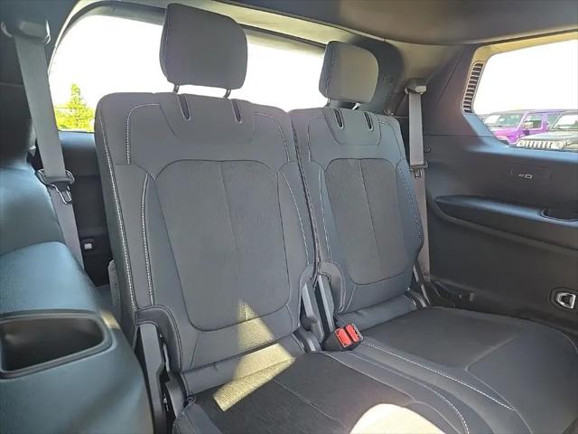 2026 Jeep Grand Cherokee L Altitude 4x4