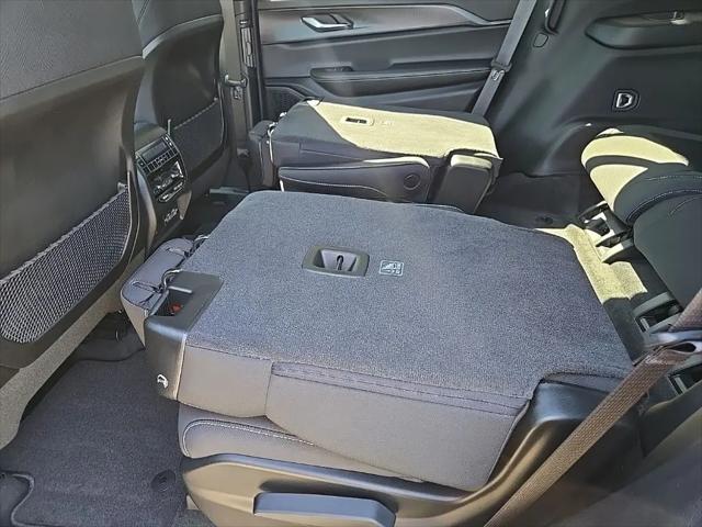 2026 Jeep Grand Cherokee L Altitude 4x4