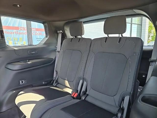 2026 Jeep Grand Cherokee L Altitude 4x4