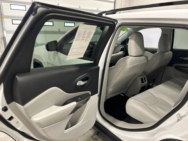 2022 Jeep Cherokee Latitude Lux 4x4