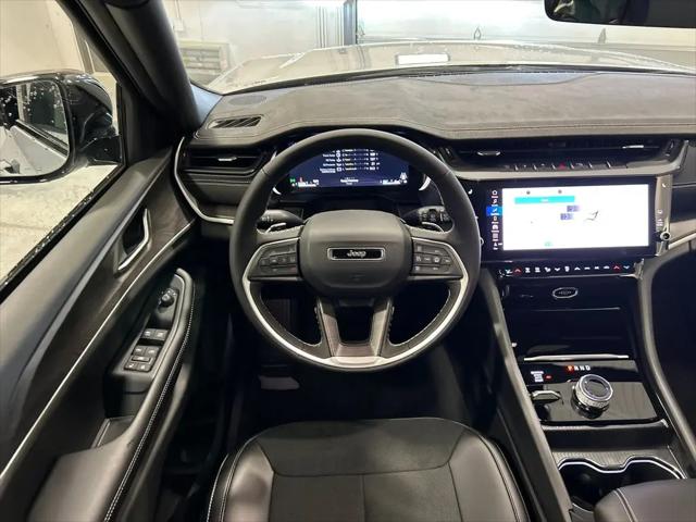 2026 Jeep Grand Cherokee L Altitude 4x4