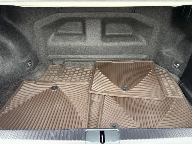 2017 Lexus ES 300h ES 300h