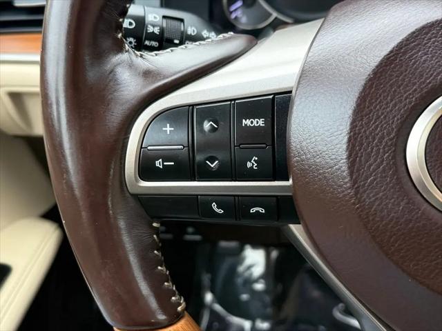 2017 Lexus ES 300h ES 300h