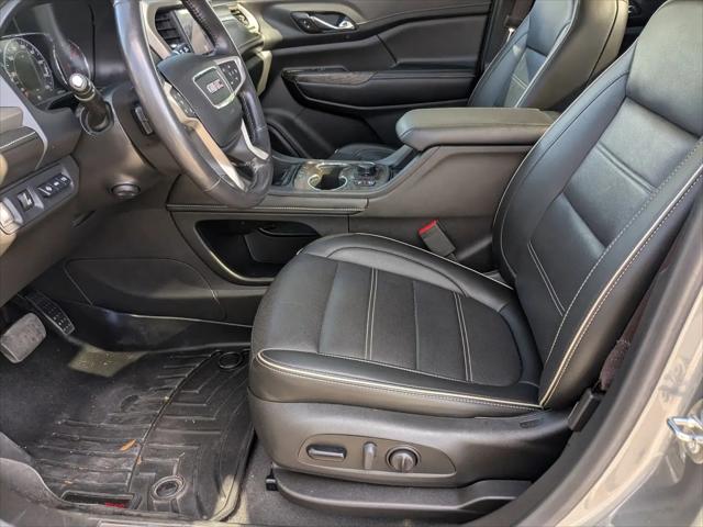 2022 GMC Acadia FWD Denali