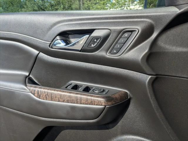 2022 GMC Acadia FWD Denali