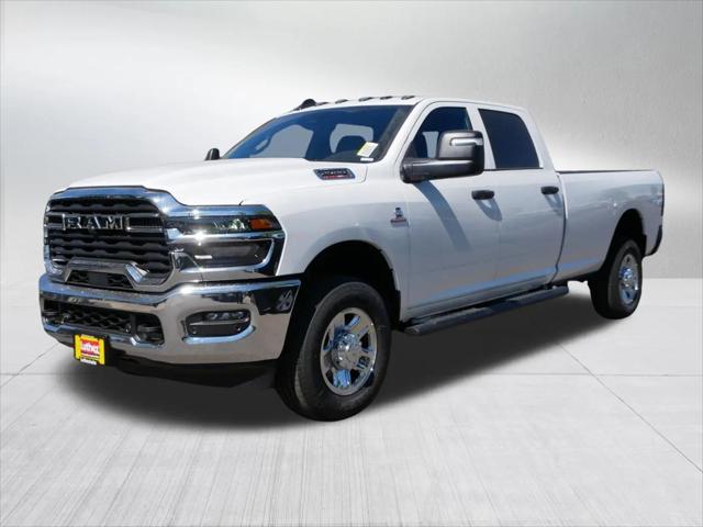 2026 Ram 2500 Tradesman Crew Cab 4x4 8' Box