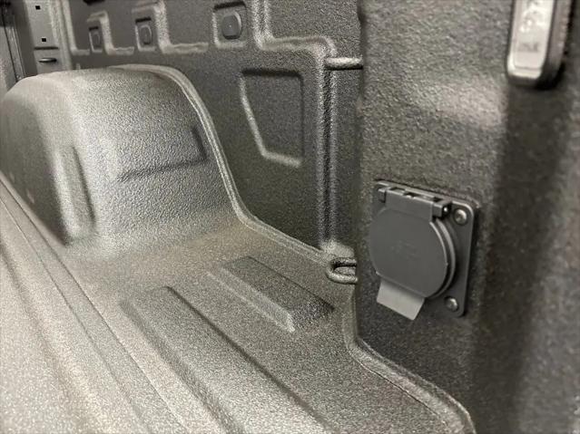 2026 Chevrolet Silverado 1500 4WD Crew Cab Short Bed ZR2