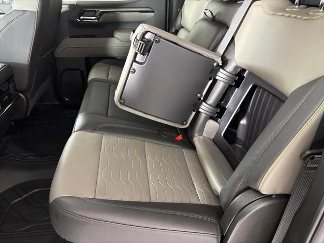 2026 Chevrolet Silverado 1500 4WD Crew Cab Short Bed ZR2