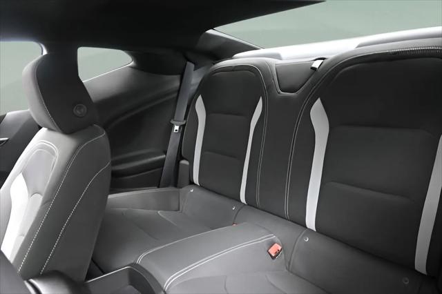 2023 Chevrolet Camaro RWD Coupe LT1