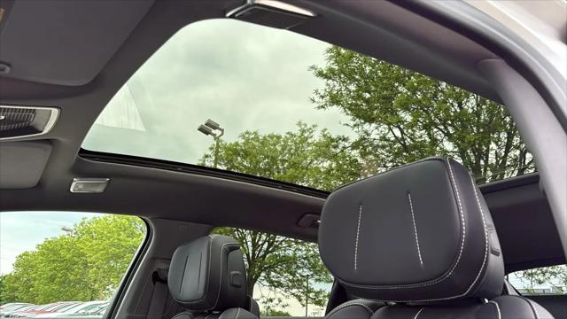 2025 Cadillac iQ Luxury 2 AWD