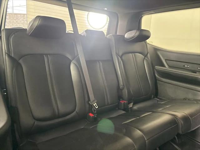 2024 Jeep Wagoneer Series II Carbide 4x4