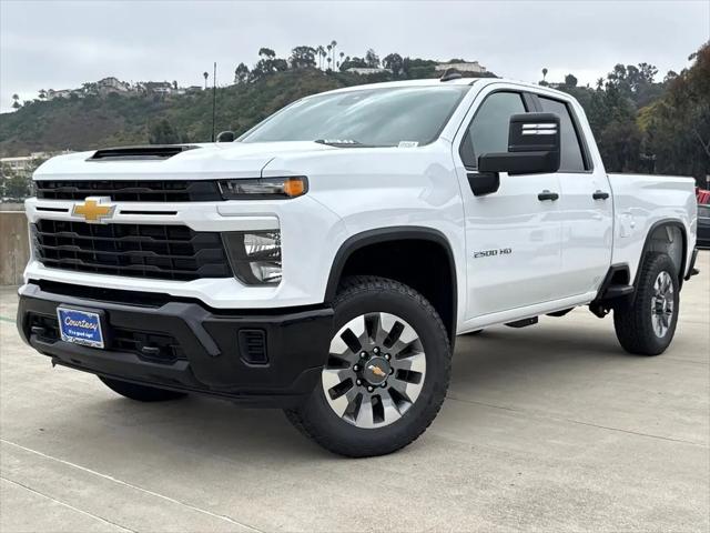 2026 Chevrolet Silverado 2500HD Double Cab, Standard Bed, Custom, RWD