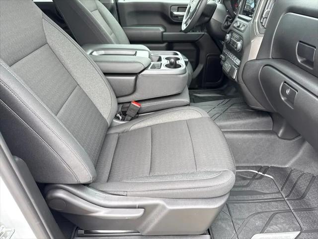 2026 Chevrolet Silverado 2500HD Double Cab, Standard Bed, Custom, RWD