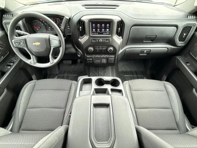 2026 Chevrolet Silverado 2500HD Double Cab, Standard Bed, Custom, RWD