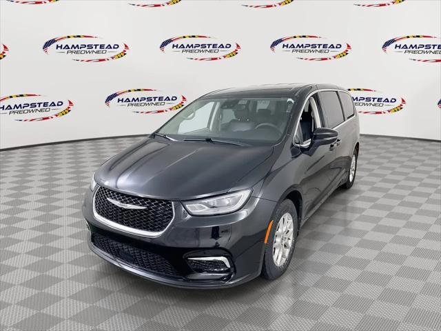 2023 Chrysler Pacifica Touring L for sale in Hampstead, MD