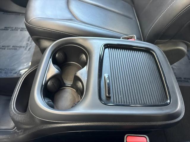 2024 Chrysler Pacifica Hybrid S Appearance Pkg