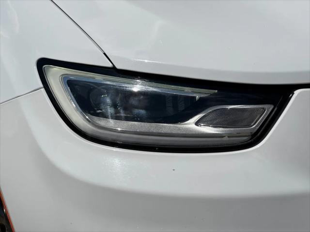 2024 Chrysler Pacifica Hybrid S Appearance Pkg