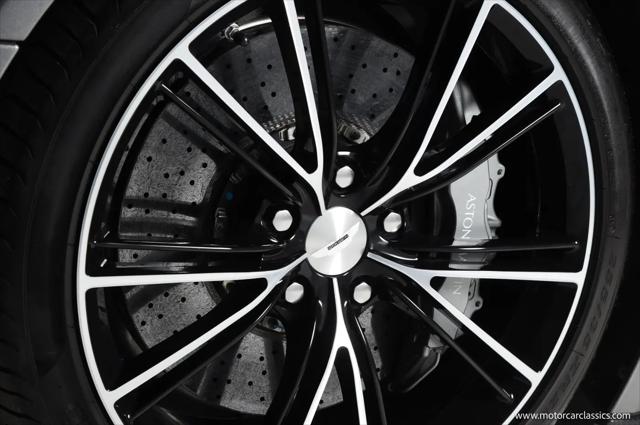 2014 Aston Martin Vanquish Standard