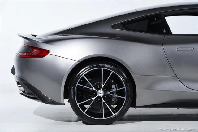 2014 Aston Martin Vanquish Standard