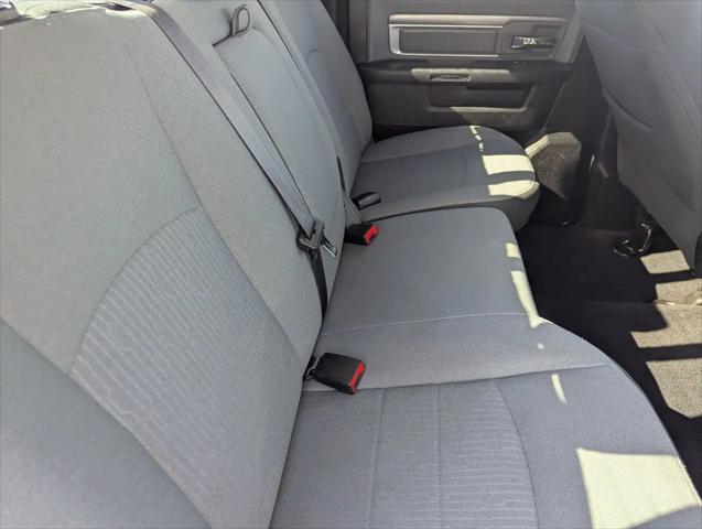 2023 Ram 1500 Classic SLT Crew Cab 4x4 5'7" Box