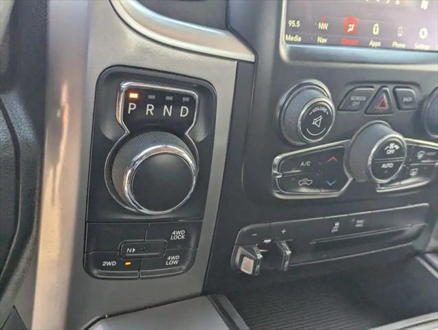 2023 Ram 1500 Classic SLT Crew Cab 4x4 5'7" Box